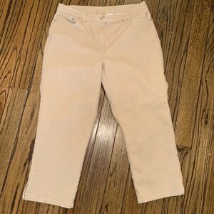 Ruby Rd. Women's Pants Khaki Cropped Capri Size 8‎ Embellished Pockets Stretch